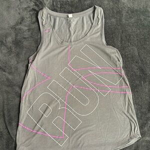 Medium Under Armour RUN Tank